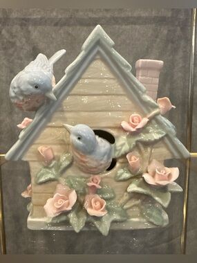 Vintage Cosmos Gifts Porcelain Music Box Blue Birds and Roses Garden Birdhouse